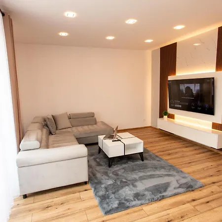 דירה 1-bedroom Lux With Balcony & Underground Parking Garage