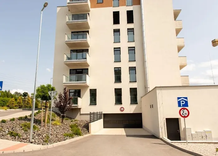 1-bedroom Lux With Balcony & Underground Parking Garage